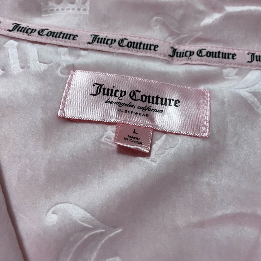 Juicy Couture - Picture 3 of 7